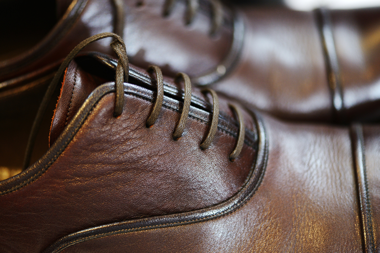 長く履ける上質な靴はどれ？牛革３種の違いとは【スムースレザー・型押し革・スエード】